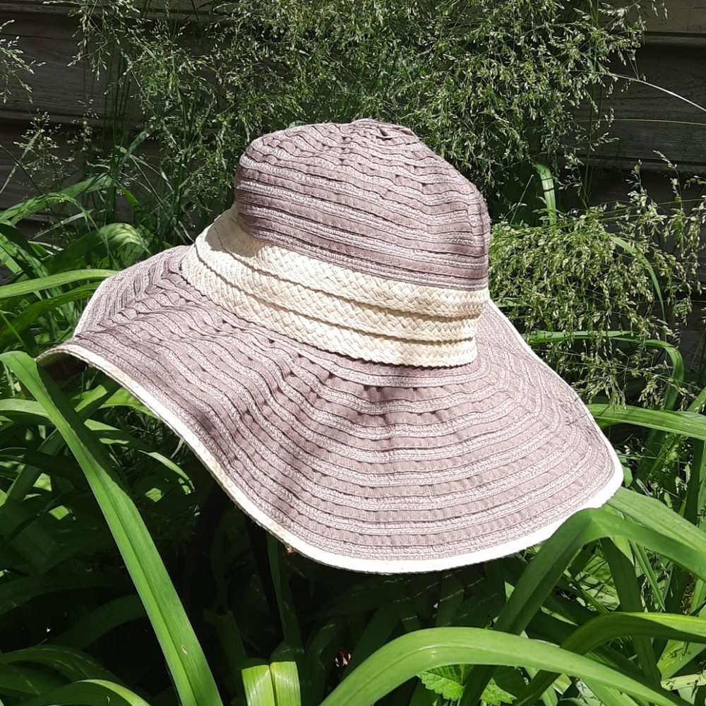 August mint Rose and cream Floppy Beach Hat